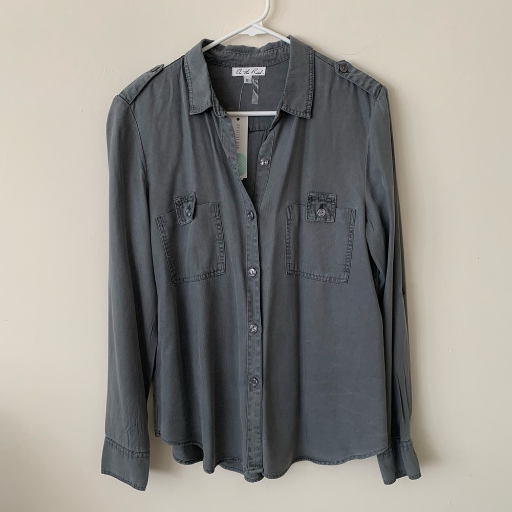 NWT! Buttery Soft Button down top